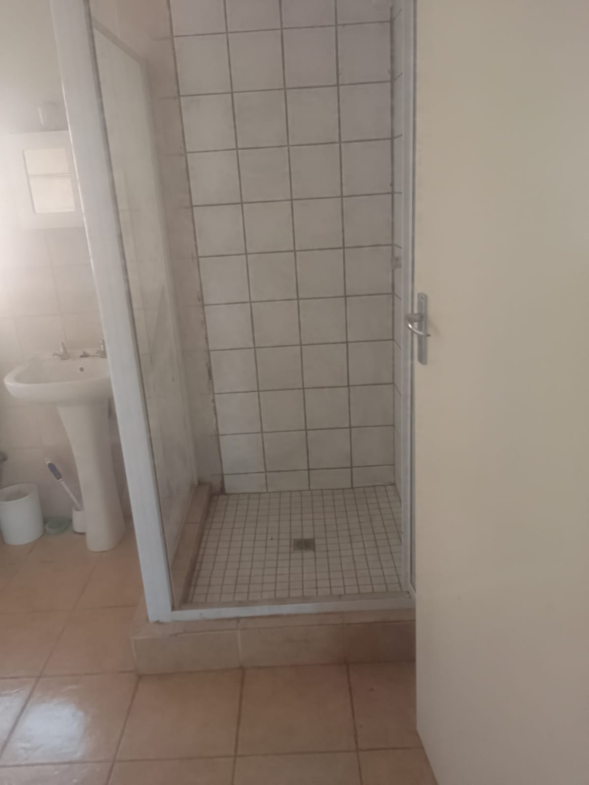 Emergency plumbing work image 3